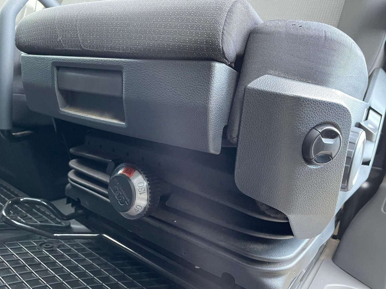 Цельнометаллический фургон MAN TGE 3.180 L3H3 Kasten 4x4 DIFF NAV ACC STANDH: фото 31