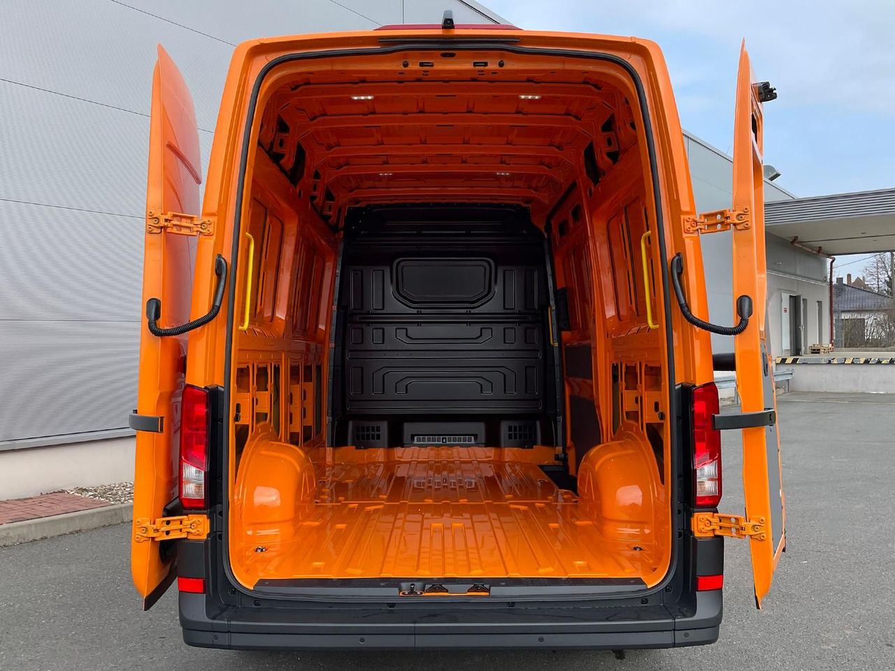 Легковой автомобиль MAN TGE 3.180 L3H3 Kasten STANDHZ ACC NAVI KAMERA: фото 10