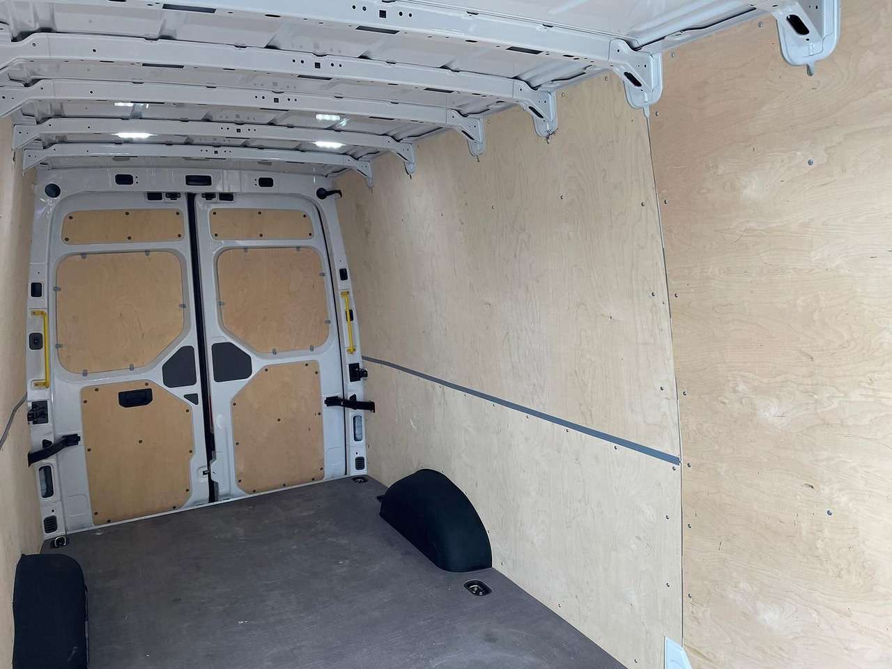 Цельнометаллический фургон MAN TGE 3.180 L4H3 Kasten 4x4 LED TEMPOMAT DIFF AHK: фото 10