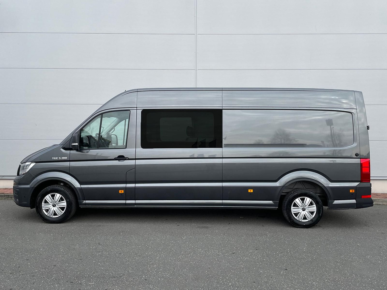 MAN TGE 3.180 L4H3 MIXTO STANDHZ ACC LED SITZHZ - Легковой автомобиль: фото 1 MAN TGE 3.180 L4H3 MIXTO STANDHZ ACC LED SITZHZ - Легковой автомобиль: фото 1