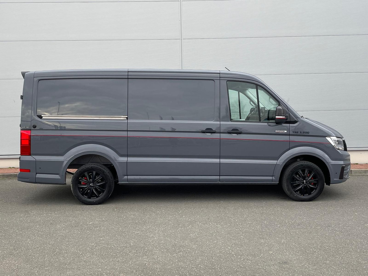 MAN TGE 3.200 L3H2 Kasten 4x4 Individual S ACC STHZ - Цельнометаллический фургон: фото 5 MAN TGE 3.200 L3H2 Kasten 4x4 Individual S ACC STHZ - Цельнометаллический фургон: фото 5