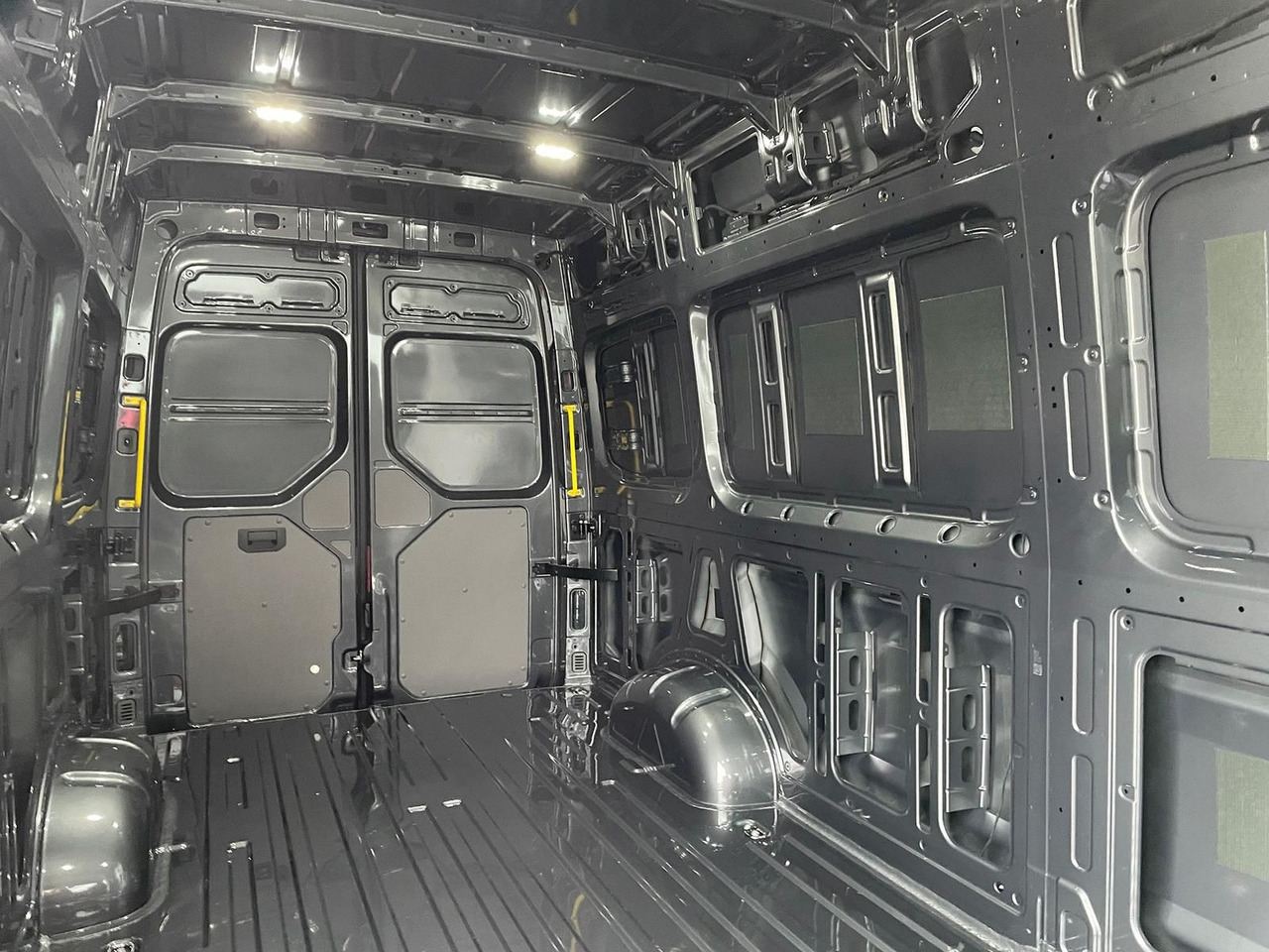 Цельнометаллический фургон MAN TGE 3.200 L4H3 Kasten 4x4 Individual S ACC STHZ: фото 10 Цельнометаллический фургон MAN TGE 3.200 L4H3 Kasten 4x4 Individual S ACC STHZ: фото 10