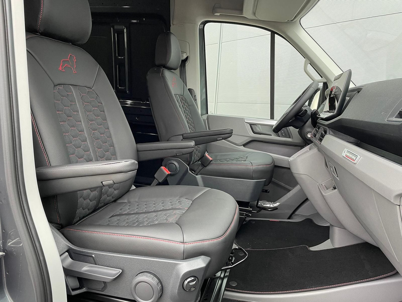 Цельнометаллический фургон MAN TGE 3.200 L4H3 Kasten 4x4 Individual S ACC STHZ: фото 26 Цельнометаллический фургон MAN TGE 3.200 L4H3 Kasten 4x4 Individual S ACC STHZ: фото 26