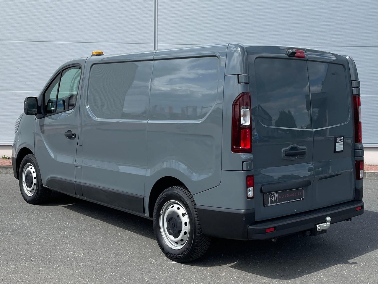 Цельнометаллический фургон Renault Trafic Kasten RED EDITION L1H1 AHK LED DAB MFL: фото 8