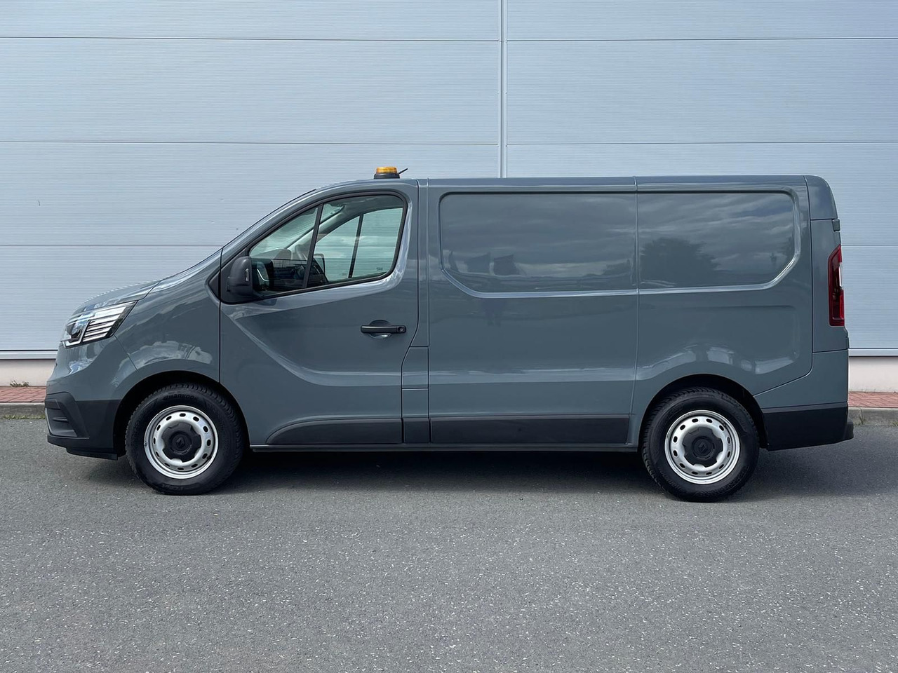 Цельнометаллический фургон Renault Trafic Kasten RED EDITION L1H1 AHK LED DAB MFL: фото 6
