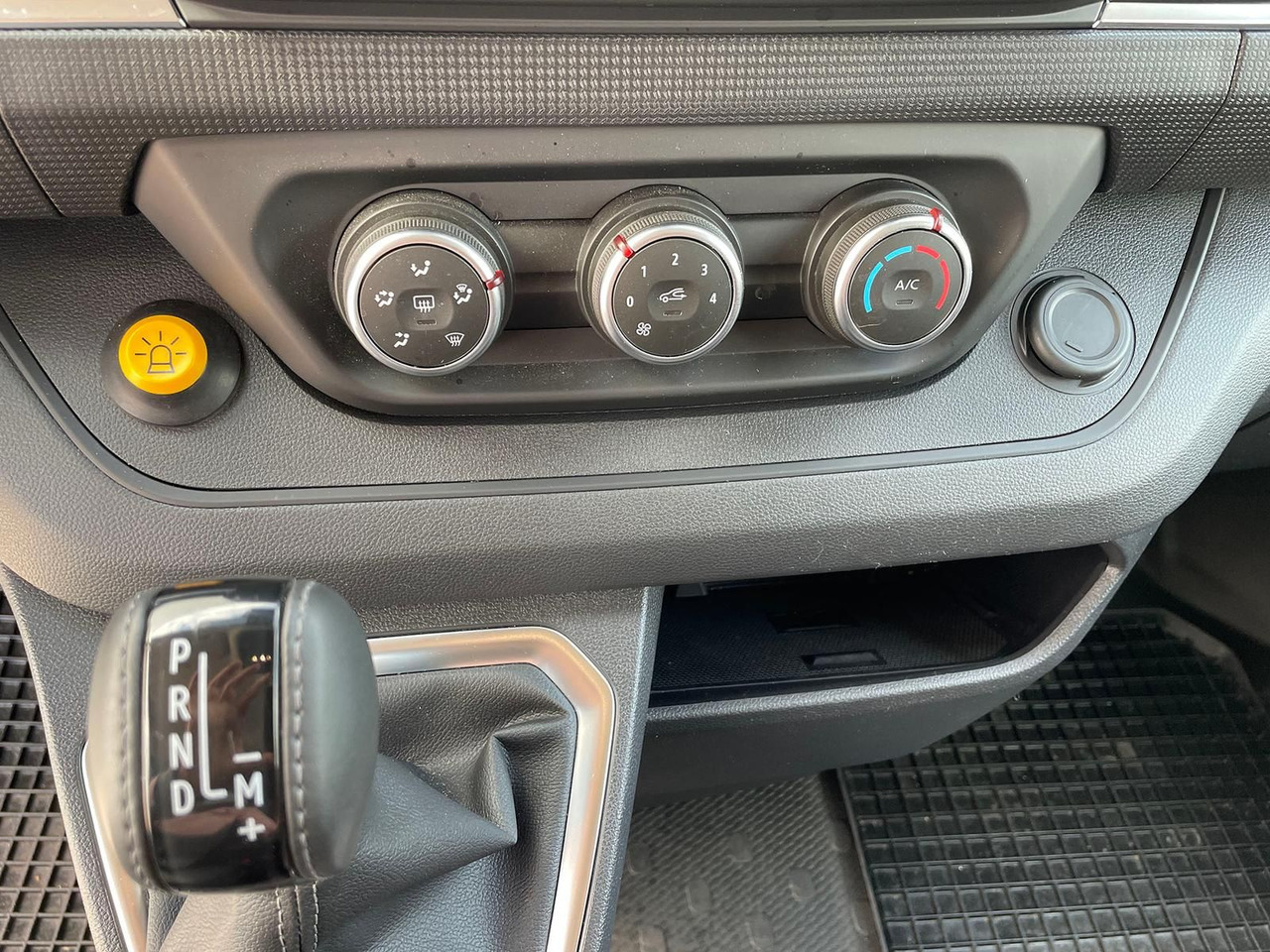 Цельнометаллический фургон Renault Trafic Kasten RED EDITION L1H1 AHK LED DAB MFL: фото 32
