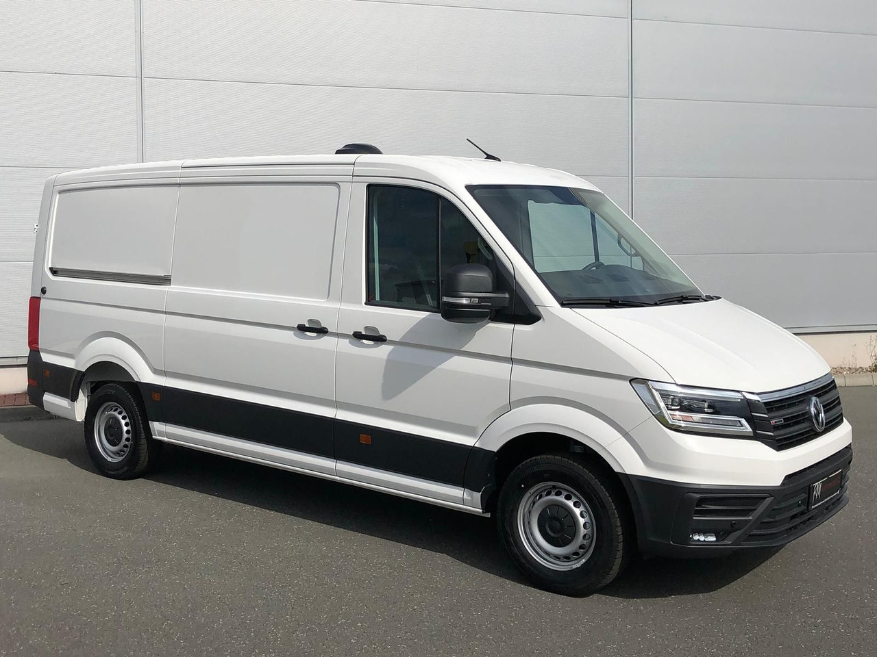 Volkswagen Crafter Kasten 35 L3H2 4MOTION LED PDC - Цельнометаллический фургон: фото 2 Volkswagen Crafter Kasten 35 L3H2 4MOTION LED PDC - Цельнометаллический фургон: фото 2