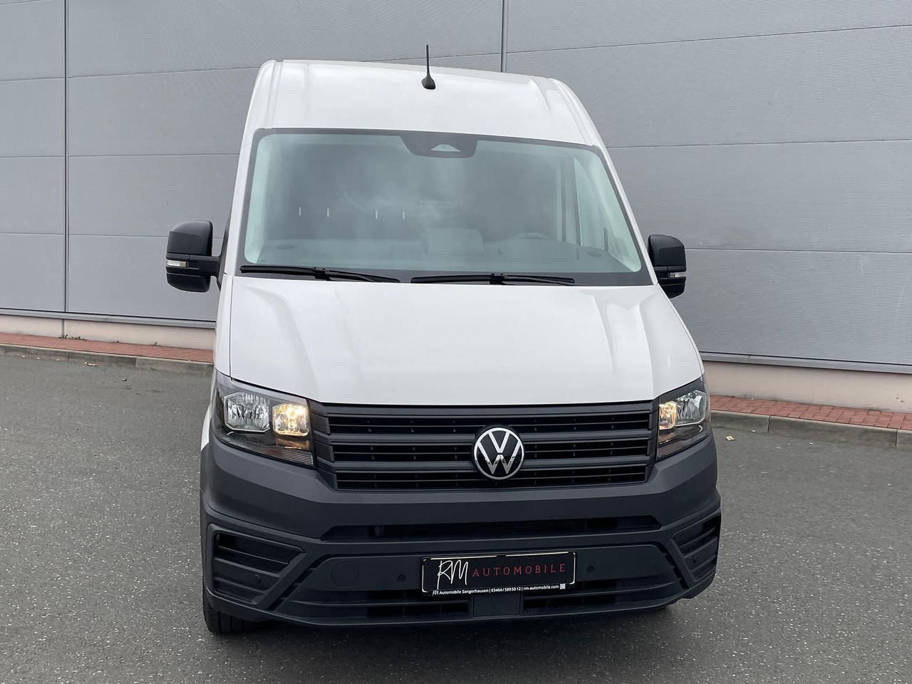 Volkswagen Crafter Kasten 35 L3H3 KAMERA SITZHZ DAB - Цельнометаллический фургон: фото 3 Volkswagen Crafter Kasten 35 L3H3 KAMERA SITZHZ DAB - Цельнометаллический фургон: фото 3