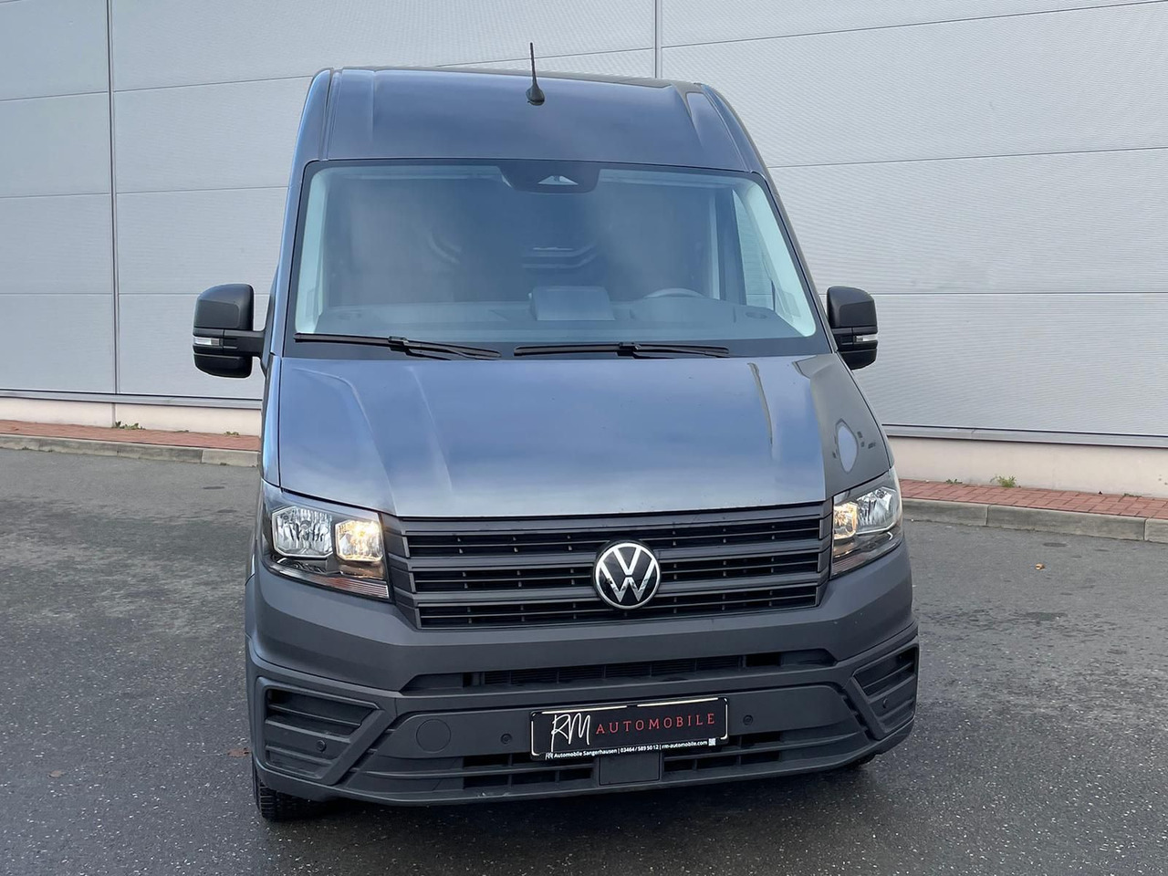 Volkswagen Crafter Kasten 35 L4H3 KAMERA PDC DAB MFL - Цельнометаллический фургон: фото 4 Volkswagen Crafter Kasten 35 L4H3 KAMERA PDC DAB MFL - Цельнометаллический фургон: фото 4
