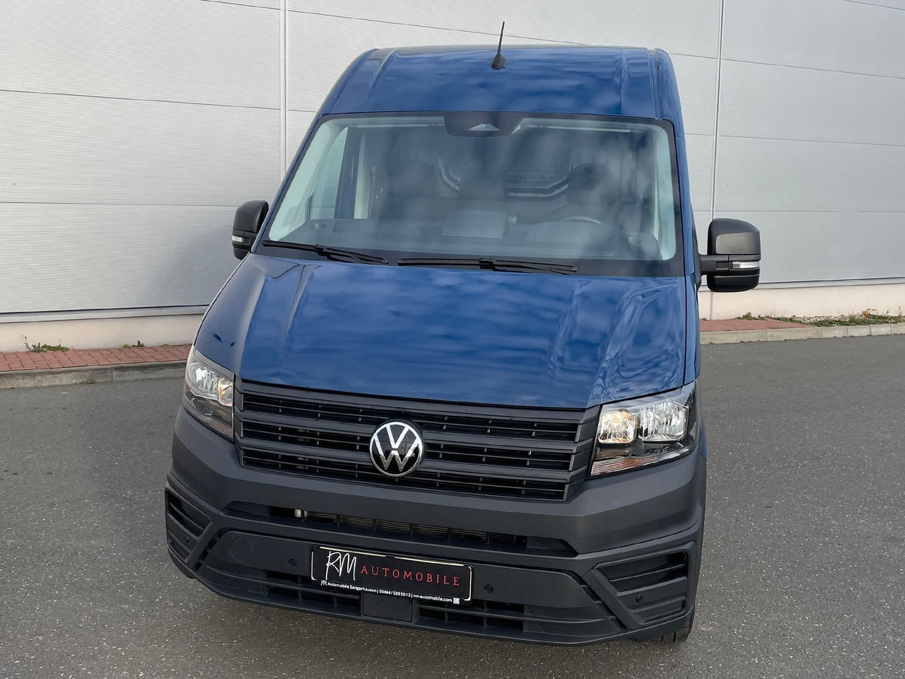Volkswagen Crafter Kasten 35 L4H3 NAVI PDC DAB KAMERA MFL - Цельнометаллический фургон: фото 4 Volkswagen Crafter Kasten 35 L4H3 NAVI PDC DAB KAMERA MFL - Цельнометаллический фургон: фото 4