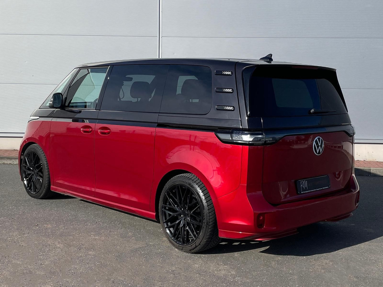 Пассажирский фургон, Электрический фургон Volkswagen ID.Buzz KW Fahrwerk LM Felgen KLIMA PDC ACC DAB: фото 9