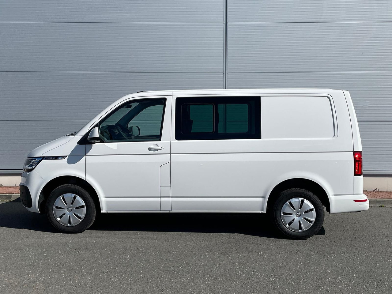 Пассажирский фургон Volkswagen T6.1 Transporter Kasten 4M ACC PDC KAMERA STANDH: фото 6