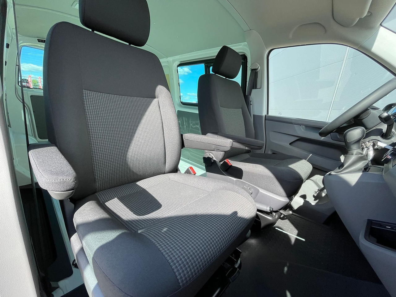 Пассажирский фургон Volkswagen T6.1 Transporter Kasten 4M ACC PDC KAMERA STANDH: фото 16