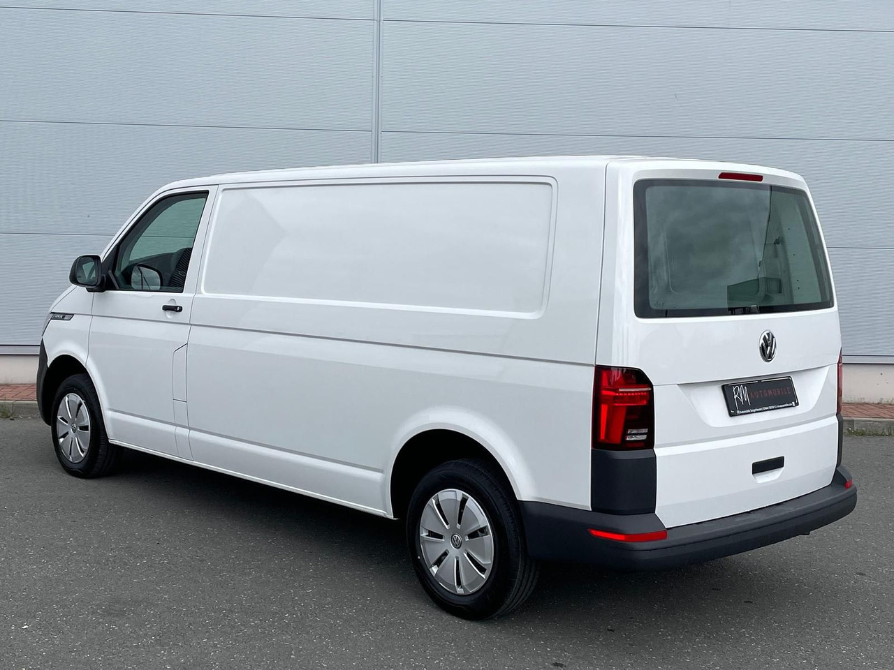 Новый Цельнометаллический фургон Volkswagen T6.1 Transporter Kasten lang 4M MFL LED TEMPOMAT: фото 8