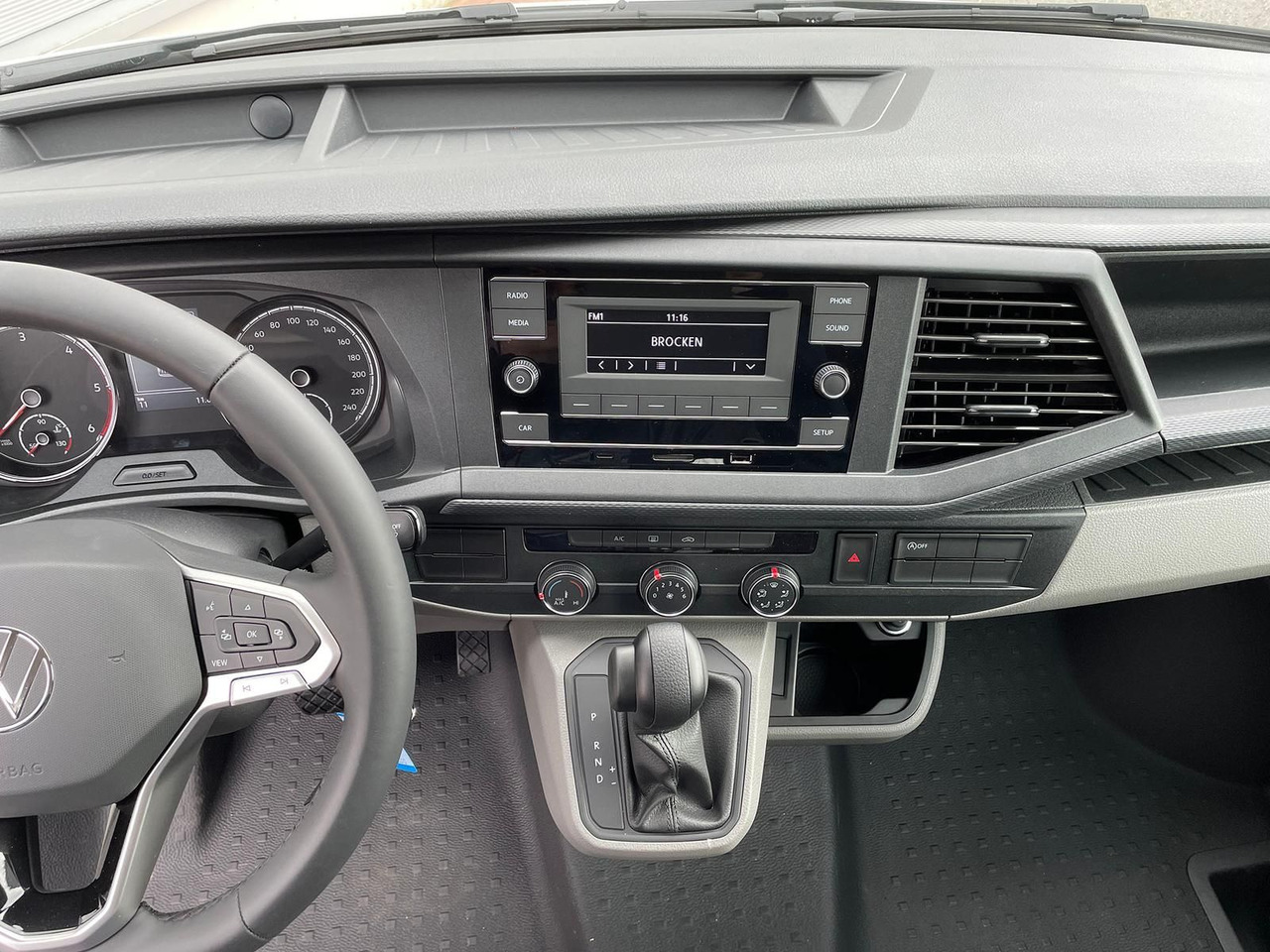 Новый Цельнометаллический фургон Volkswagen T6.1 Transporter Kasten lang 4M MFL LED TEMPOMAT: фото 15