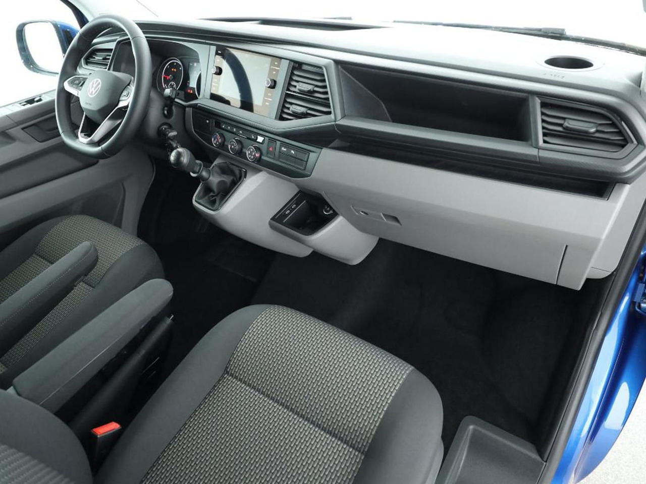 Volkswagen T6.1 Transporter Kombi KR LED STANDHZ ACC NAVI - Универсал: фото 3 Volkswagen T6.1 Transporter Kombi KR LED STANDHZ ACC NAVI - Универсал: фото 3