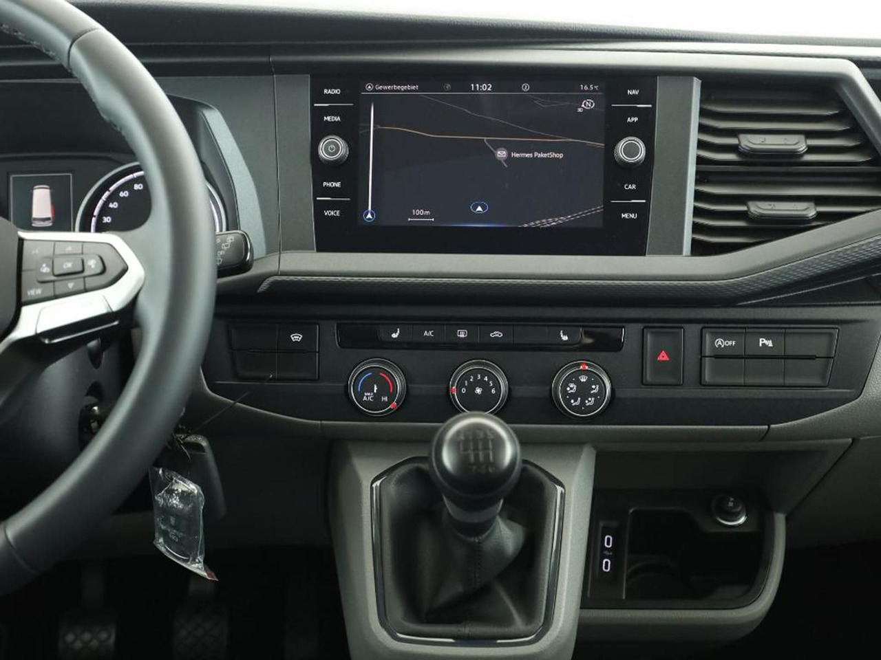 Volkswagen T6.1 Transporter Kombi KR STANDHZ LED ACC NAVI - Универсал: фото 5 Volkswagen T6.1 Transporter Kombi KR STANDHZ LED ACC NAVI - Универсал: фото 5