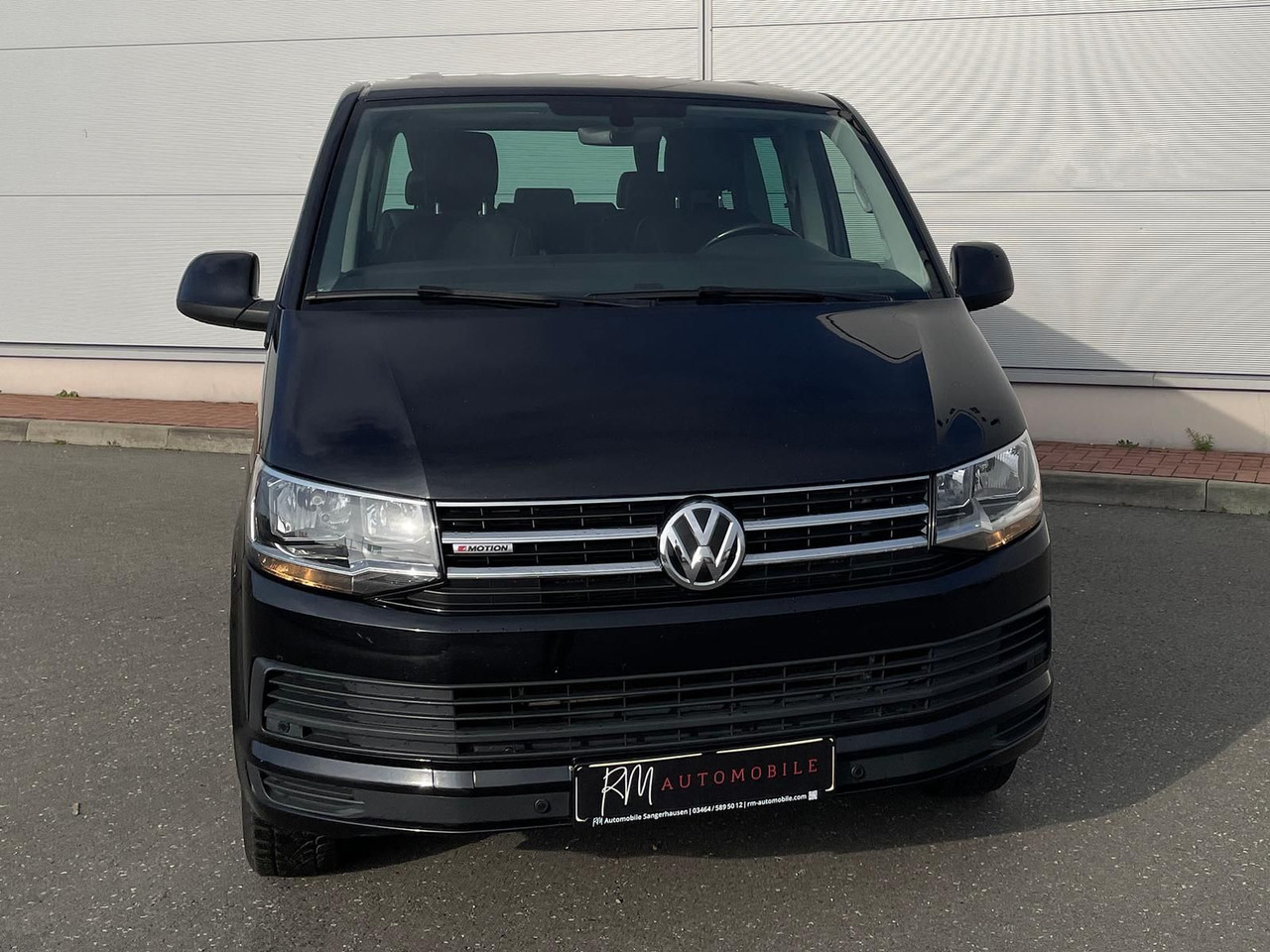 Volkswagen T6 Multivan Comfortline 4M AHK STANDHZ SITZH DAB - Микроавтобус, Пассажирский фургон: фото 3 Volkswagen T6 Multivan Comfortline 4M AHK STANDHZ SITZH DAB - Микроавтобус, Пассажирский фургон: фото 3