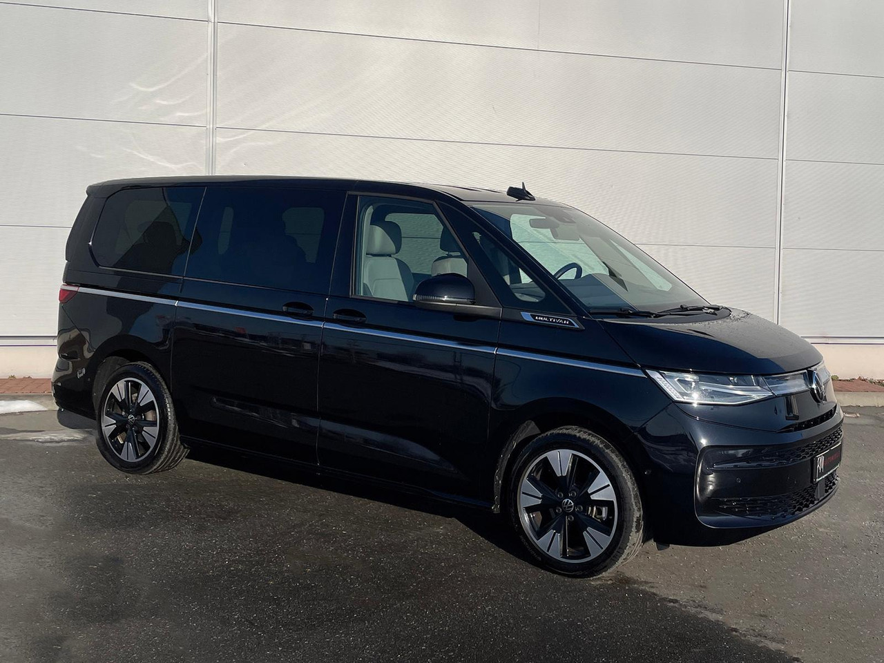 Volkswagen T7 Multivan Style LR el.Sitze ACC DCC SHZ Leder - Микроавтобус, Пассажирский фургон: фото 3 Volkswagen T7 Multivan Style LR el.Sitze ACC DCC SHZ Leder - Микроавтобус, Пассажирский фургон: фото 3