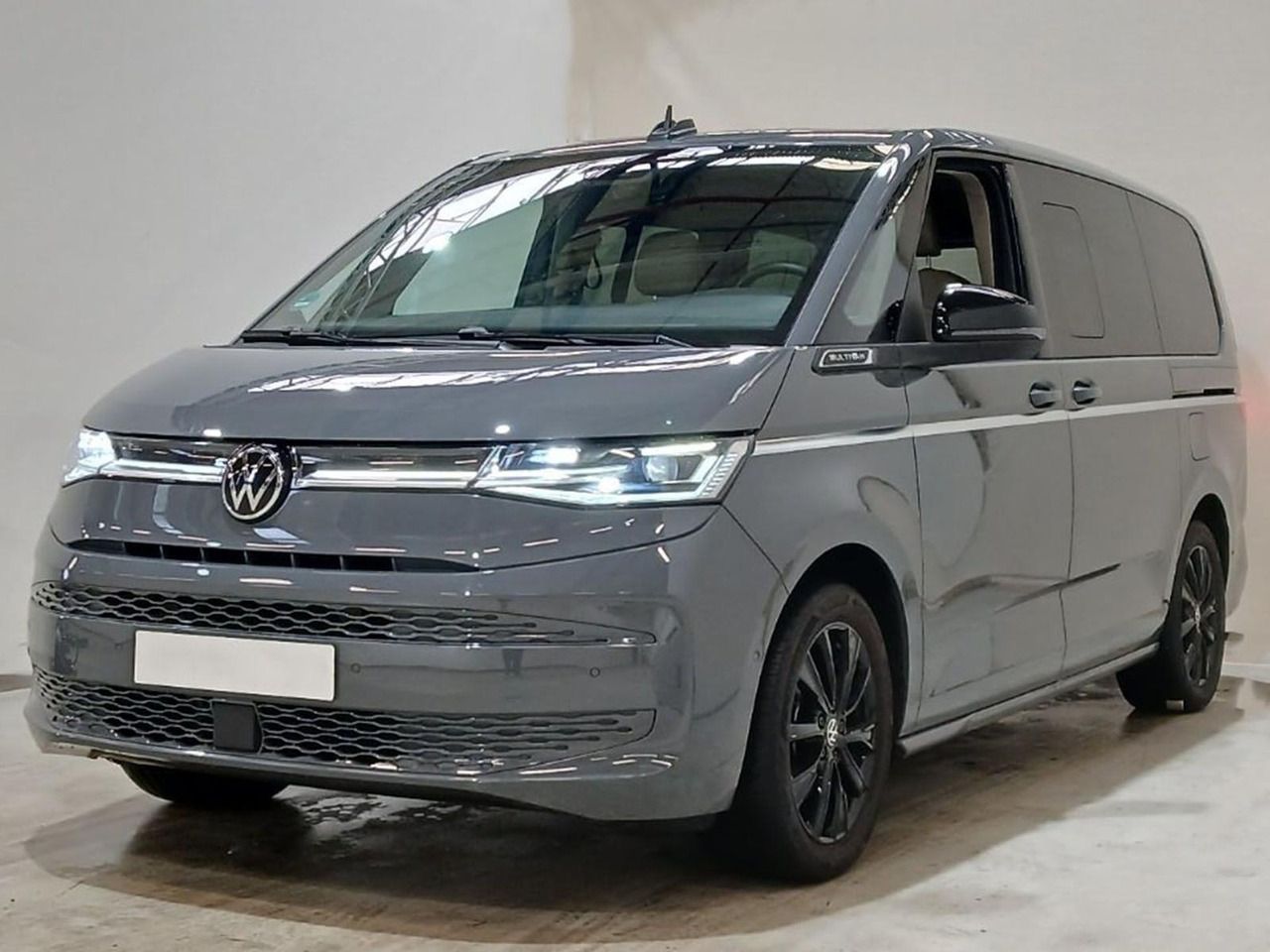 Volkswagen T7 Multivan Style lang Panorama Matrix STANDHZ - Микроавтобус, Пассажирский фургон: фото 1 Volkswagen T7 Multivan Style lang Panorama Matrix STANDHZ - Микроавтобус, Пассажирский фургон: фото 1