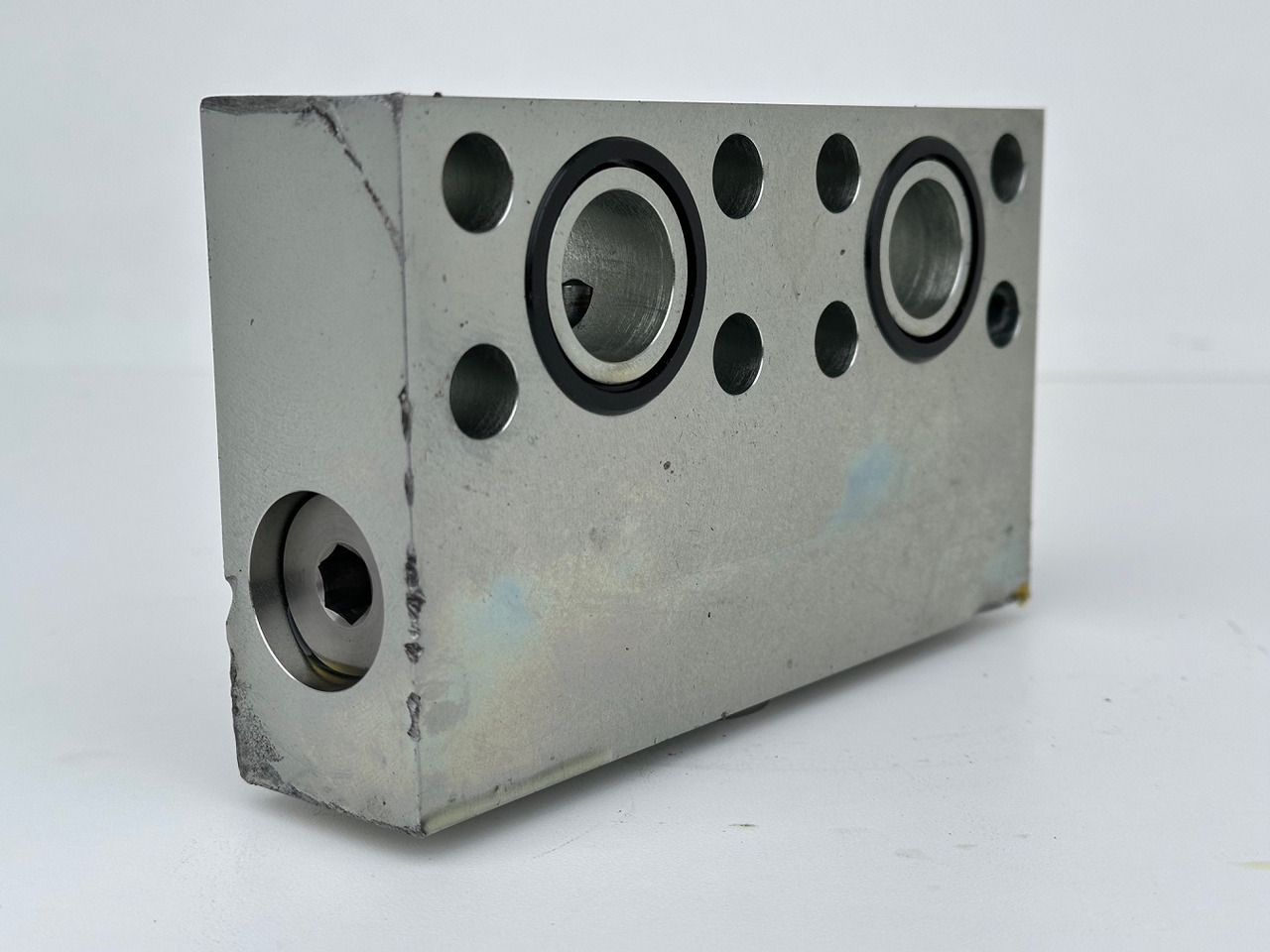 Liebherr Dämpfungsventil ID-Nr.10121777. P924 COMP, P926, R926, R916, R922, R924 COMP, R924, R926 COMP, R926, R930, R936, R946, R950 T, R960 T. #10121777.30.12## - Поворотный редуктор для Экскаваторов: фото 5 Liebherr Dämpfungsventil ID-Nr.10121777. P924 COMP, P926, R926, R916, R922, R924 COMP, R924, R926 COMP, R926, R930, R936, R946, R950 T, R960 T. #10121777.30.12## - Поворотный редуктор для Экскаваторов: фото 5