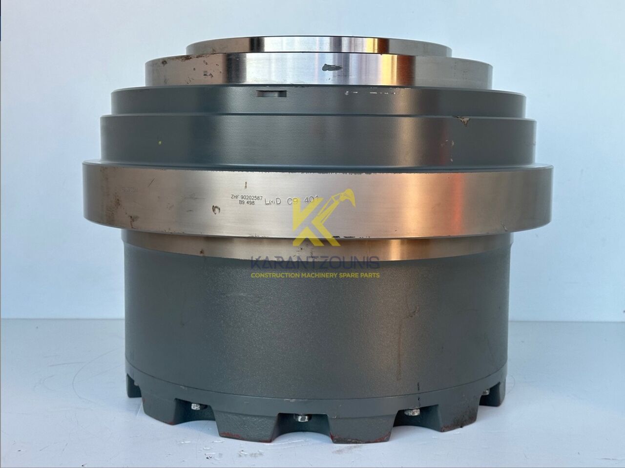 Liebherr Fahrantrieb FAT450P123, ID-Nr.90202516 - ID-Nr.90202517. LOS954, R940, R946, R950, R954, R956. #90202517.159-04# - Бортовой редуктор для Гусеничных экскаваторов: фото 2 Liebherr Fahrantrieb FAT450P123, ID-Nr.90202516 - ID-Nr.90202517. LOS954, R940, R946, R950, R954, R956. #90202517.159-04# - Бортовой редуктор для Гусеничных экскаваторов: фото 2