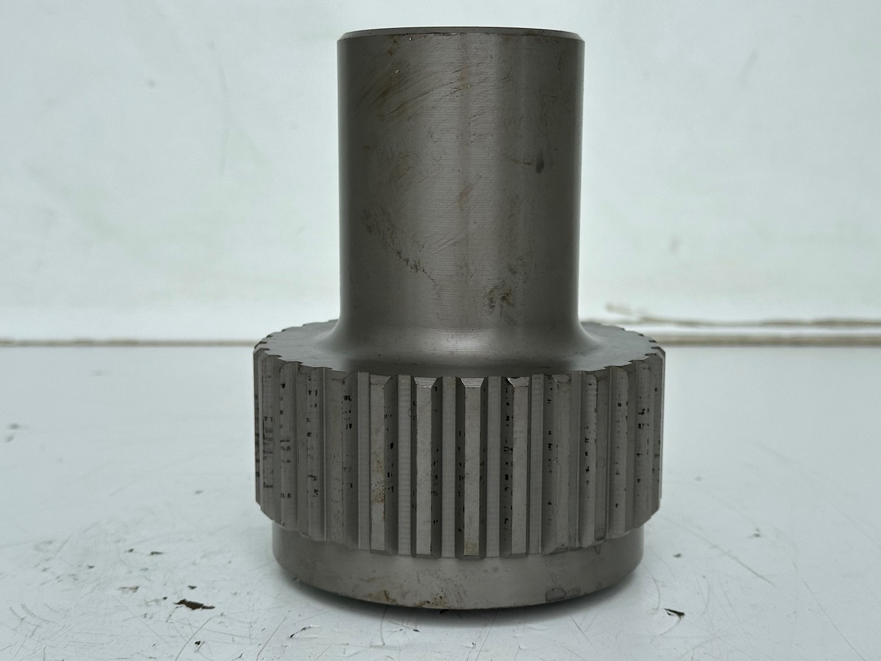 Liebherr Lamellenträger ID-Nr.90218052. FAT500F522, FAT500F528, FAT500F529, FAT500F559. PR73605, PR7363, PR7364. #90218052.03# - Коробка передач для Строительной техники: фото 1 Liebherr Lamellenträger ID-Nr.90218052. FAT500F522, FAT500F528, FAT500F529, FAT500F559. PR73605, PR7363, PR7364. #90218052.03# - Коробка передач для Строительной техники: фото 1