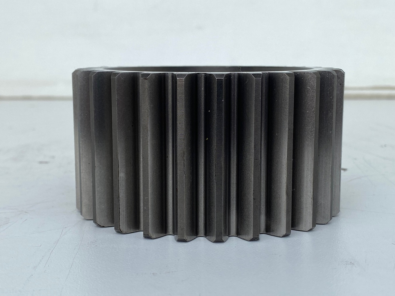 Liebherr Planetenrad ID-Nr.90205840. FAT350P126 - FAT350P138. R920 - R922 - R924 - R925 - R926 - R930 T. #PL25.02.1# - Бортовой редуктор для Строительной техники: фото 3 Liebherr Planetenrad ID-Nr.90205840. FAT350P126 - FAT350P138. R920 - R922 - R924 - R925 - R926 - R930 T. #PL25.02.1# - Бортовой редуктор для Строительной техники: фото 3