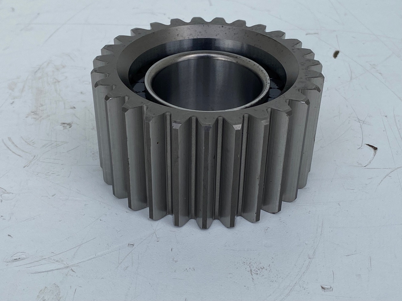 Liebherr Planetenrad ID-Nr.90205840. FAT350P126 - FAT350P138. R920 - R922 - R924 - R925 - R926 - R930 T. #PL25.02.2# - Бортовой редуктор для Строительной техники: фото 1 Liebherr Planetenrad ID-Nr.90205840. FAT350P126 - FAT350P138. R920 - R922 - R924 - R925 - R926 - R930 T. #PL25.02.2# - Бортовой редуктор для Строительной техники: фото 1