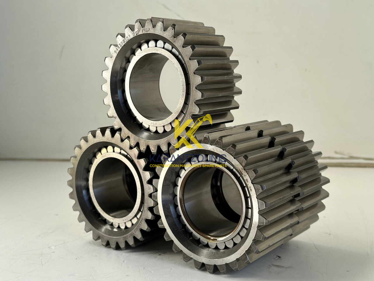 Liebherr Planetenrad ID-Nr.9443004 - ID-Nr.944300403. FAT400-FAT400/018-FAT400P018-FAT400P063-FAT400P073-FAT400P092. R934 IND,R906,R914,R916,R922,R924,R932,R934,R936,R942,R944. #944300503.18.12# - Бортовой редуктор для Гусеничных экскаваторов: фото 1 Liebherr Planetenrad ID-Nr.9443004 - ID-Nr.944300403. FAT400-FAT400/018-FAT400P018-FAT400P063-FAT400P073-FAT400P092. R934 IND,R906,R914,R916,R922,R924,R932,R934,R936,R942,R944. #944300503.18.12# - Бортовой редуктор для Гусеничных экскаваторов: фото 1