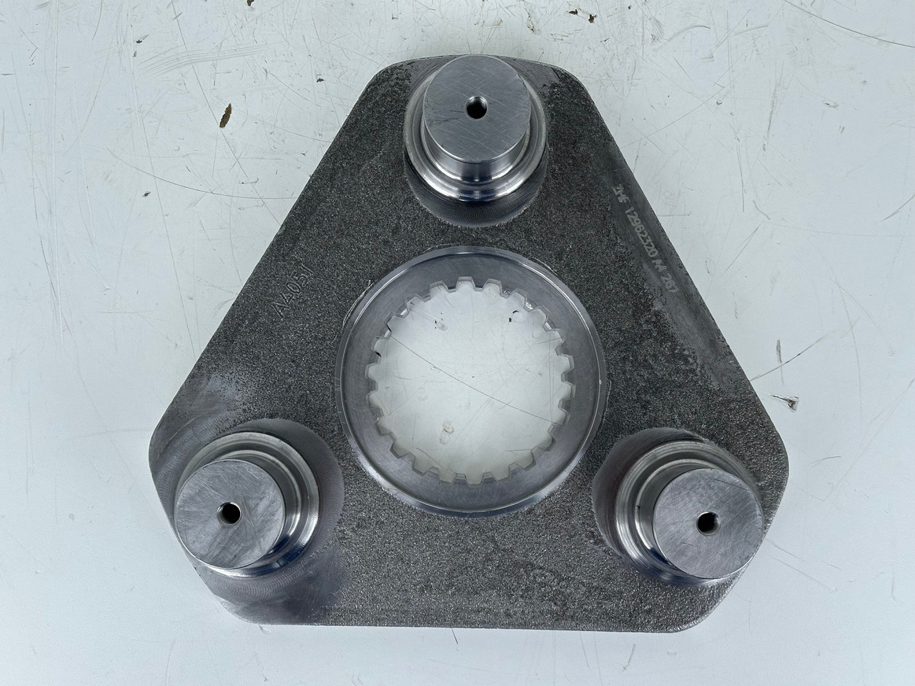 Liebherr Planetenträger ID-Nr.12962320. #12962320.A4.267# - Коробка передач и запчасти для Экскаваторов: фото 3 Liebherr Planetenträger ID-Nr.12962320. #12962320.A4.267# - Коробка передач и запчасти для Экскаваторов: фото 3