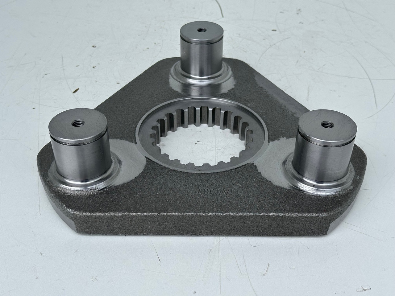 Liebherr Planetenträger ID-Nr.12962320. #12962320.A4.285# - Коробка передач и запчасти для Экскаваторов: фото 1 Liebherr Planetenträger ID-Nr.12962320. #12962320.A4.285# - Коробка передач и запчасти для Экскаваторов: фото 1