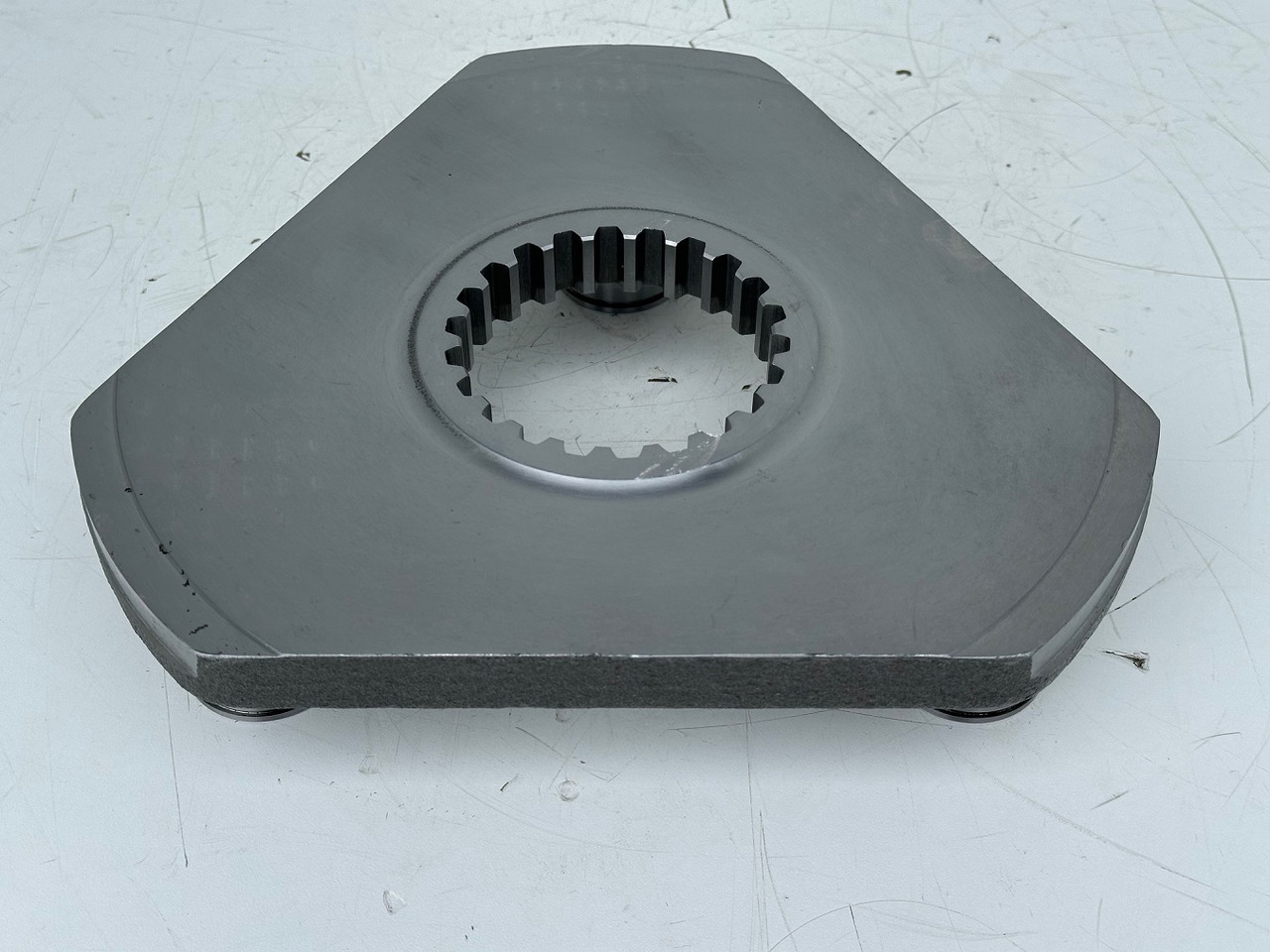 Liebherr Planetenträger ID-Nr.12962320. #12962320.A4.285# - Коробка передач и запчасти для Экскаваторов: фото 5 Liebherr Planetenträger ID-Nr.12962320. #12962320.A4.285# - Коробка передач и запчасти для Экскаваторов: фото 5