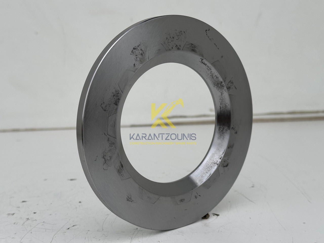 Liebherr Scheibe ID-Nr.9441598 - ID-Nr.944159803. A309,A311,A312,A314,A316,A900,A902,A904,A910COMP,A912COMP,A913COMP,A914,A918COMP,A918,R313,R317,R900,R902,R914COMP,R904,R914. #944159803.GH# - Коробка передач для Строительной техники: фото 1 Liebherr Scheibe ID-Nr.9441598 - ID-Nr.944159803. A309,A311,A312,A314,A316,A900,A902,A904,A910COMP,A912COMP,A913COMP,A914,A918COMP,A918,R313,R317,R900,R902,R914COMP,R904,R914. #944159803.GH# - Коробка передач для Строительной техники: фото 1