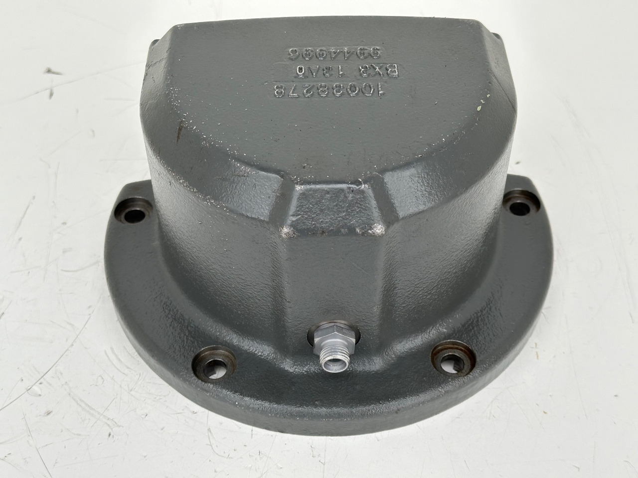 Liebherr Schmierfettkappe ID-Nr.9944996. SAT275/261 - SAT275/266 - SAT275/289 - SAT275/292. #9944996.1744# - Коробка передач для Экскаваторов: фото 1 Liebherr Schmierfettkappe ID-Nr.9944996. SAT275/261 - SAT275/266 - SAT275/289 - SAT275/292. #9944996.1744# - Коробка передач для Экскаваторов: фото 1