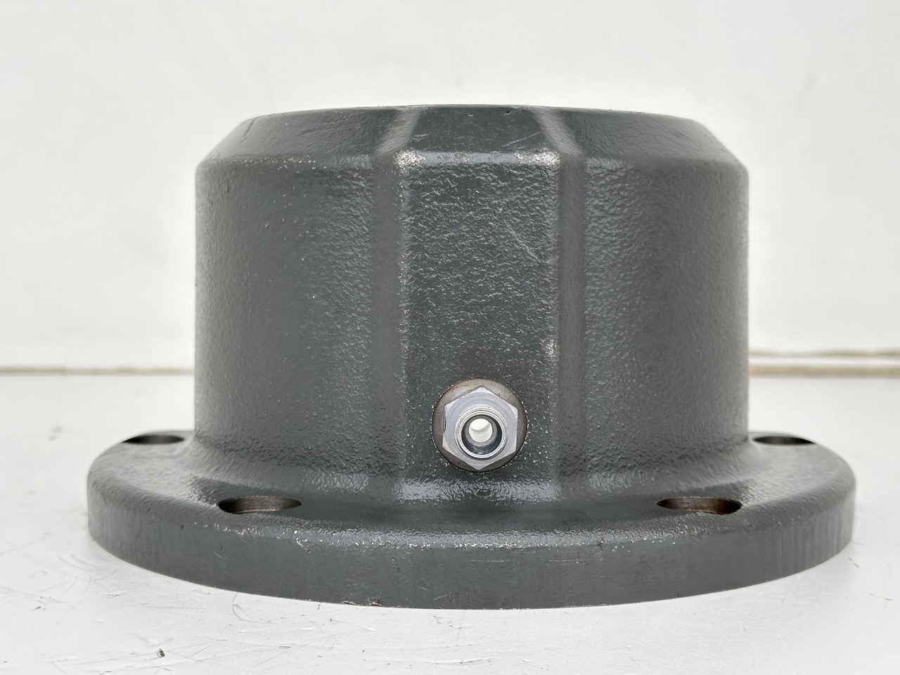 Liebherr Schmierfettkappe ID-Nr.9944996. SAT275/261 - SAT275/266 - SAT275/289 - SAT275/292. #9944996.1744# - Коробка передач для Экскаваторов: фото 2 Liebherr Schmierfettkappe ID-Nr.9944996. SAT275/261 - SAT275/266 - SAT275/289 - SAT275/292. #9944996.1744# - Коробка передач для Экскаваторов: фото 2