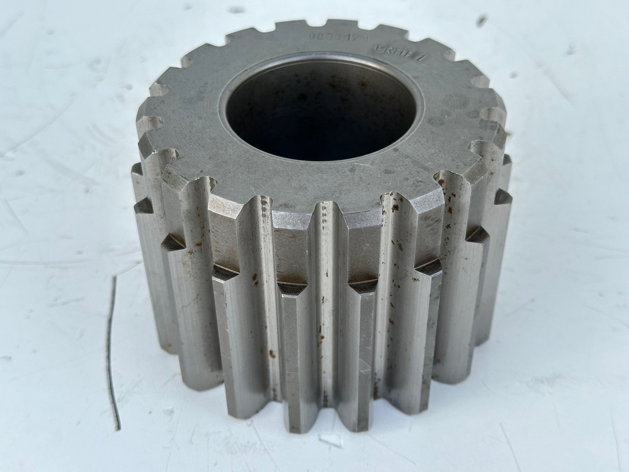 Liebherr Sonnenrad ID-Nr.90001296. FAT600D081, FAT600P081. R980 S-HD, R980 SME, R980 VHHD, R9100-1132, R9100B-1132. #90001296.01# - Бортовой редуктор для Строительной техники: фото 1 Liebherr Sonnenrad ID-Nr.90001296. FAT600D081, FAT600P081. R980 S-HD, R980 SME, R980 VHHD, R9100-1132, R9100B-1132. #90001296.01# - Бортовой редуктор для Строительной техники: фото 1