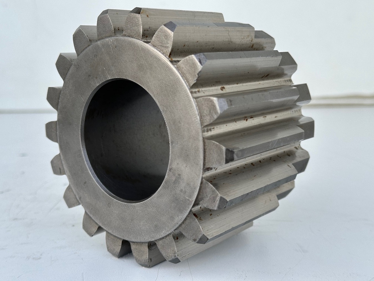 Liebherr Sonnenrad ID-Nr.90001296. FAT600D081, FAT600P081. R980 S-HD, R980 SME, R980 VHHD, R9100-1132, R9100B-1132. #90001296.01# - Бортовой редуктор для Строительной техники: фото 4 Liebherr Sonnenrad ID-Nr.90001296. FAT600D081, FAT600P081. R980 S-HD, R980 SME, R980 VHHD, R9100-1132, R9100B-1132. #90001296.01# - Бортовой редуктор для Строительной техники: фото 4