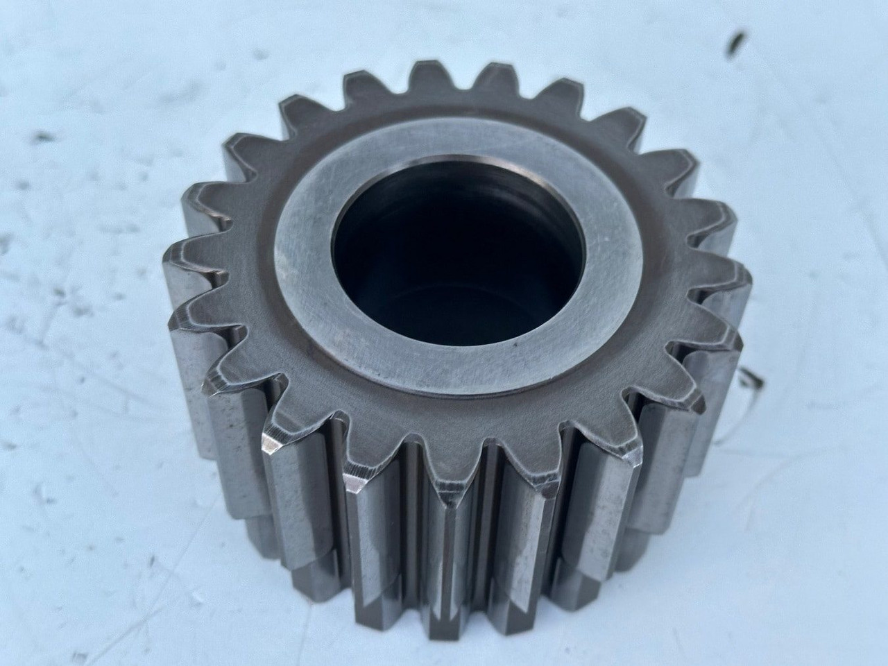 Liebherr Sonnenrad ID-Nr.90002821. FAT400P112, FAT400P130, FAT400P139. R926, R928, R930, R934, R936, R938, R940, R944, R946, R950 T. #01.51139# - Трансмиссия для Строительной техники: фото 4 Liebherr Sonnenrad ID-Nr.90002821. FAT400P112, FAT400P130, FAT400P139. R926, R928, R930, R934, R936, R938, R940, R944, R946, R950 T. #01.51139# - Трансмиссия для Строительной техники: фото 4