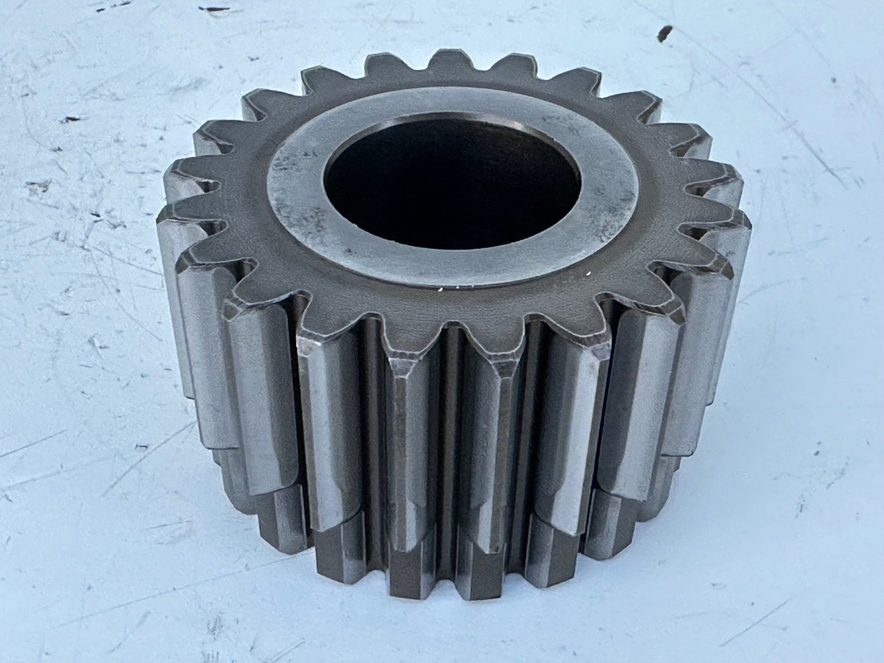 Liebherr Sonnenrad ID-Nr.90002821. FAT400P112, FAT400P130, FAT400P139. R926, R928, R930, R934, R936, R938, R940, R944, R946, R950 T. #02.51139# - Бортовой редуктор для Строительной техники: фото 4 Liebherr Sonnenrad ID-Nr.90002821. FAT400P112, FAT400P130, FAT400P139. R926, R928, R930, R934, R936, R938, R940, R944, R946, R950 T. #02.51139# - Бортовой редуктор для Строительной техники: фото 4