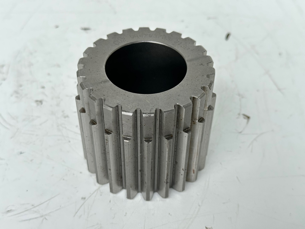 Liebherr Sonnenrad ID-Nr.9442837. FAT350 - FAT350P022 - FAT350P032 - FAT350P059 - FAT350P062 - FAT350P068 - FAT350P079. LH22, LOS103, ER912, LOS914, LOS924 COMP, R313, R317, R900, R902, R904, R912, - Коробка передач для Гусеничных экскаваторов: фото 1 Liebherr Sonnenrad ID-Nr.9442837. FAT350 - FAT350P022 - FAT350P032 - FAT350P059 - FAT350P062 - FAT350P068 - FAT350P079. LH22, LOS103, ER912, LOS914, LOS924 COMP, R313, R317, R900, R902, R904, R912, - Коробка передач для Гусеничных экскаваторов: фото 1