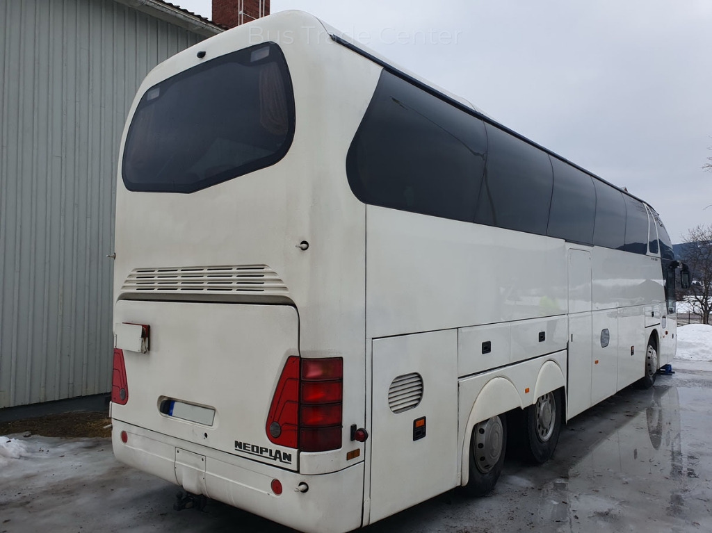 NEOPLAN STARLINER N516/3 SHDH - Туристический автобус: фото 2 NEOPLAN STARLINER N516/3 SHDH - Туристический автобус: фото 2