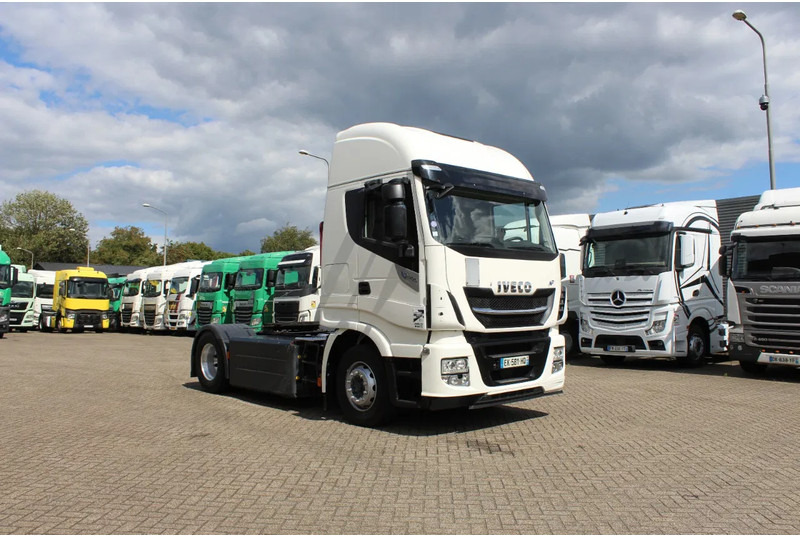 Iveco STRALIS 400 * RETARDER * CNG * 4X2 * LOW KM * - Тягач: фото 3 Iveco STRALIS 400 * RETARDER * CNG * 4X2 * LOW KM * - Тягач: фото 3