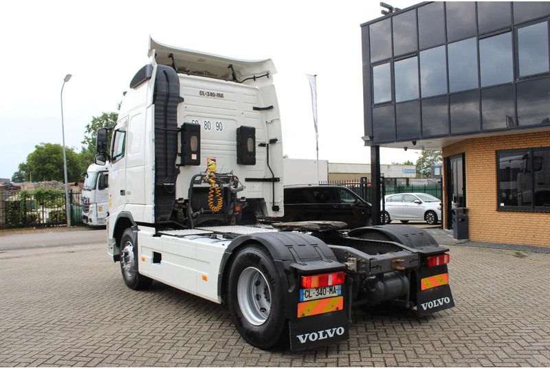 Volvo FH 13.500 * EURO5 * 2 TANK * 4X2 * chassi 2013 * top condition - Тягач: фото 3 Volvo FH 13.500 * EURO5 * 2 TANK * 4X2 * chassi 2013 * top condition - Тягач: фото 3