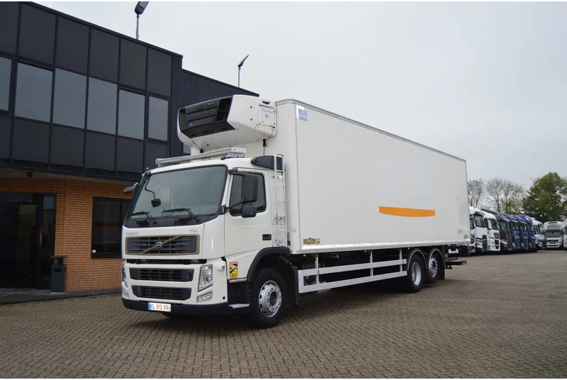 Volvo FM 370 * EURO5 * CARRIER SUPRA 950 SILENT * 6X2 * - Рефрижератор: фото 1 Volvo FM 370 * EURO5 * CARRIER SUPRA 950 SILENT * 6X2 * - Рефрижератор: фото 1