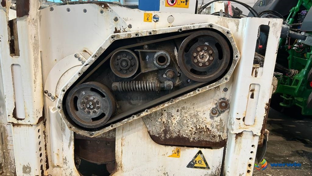 Wirtgen WS 250 - Асфальтоукладочная техника: фото 4 Wirtgen WS 250 - Асфальтоукладочная техника: фото 4