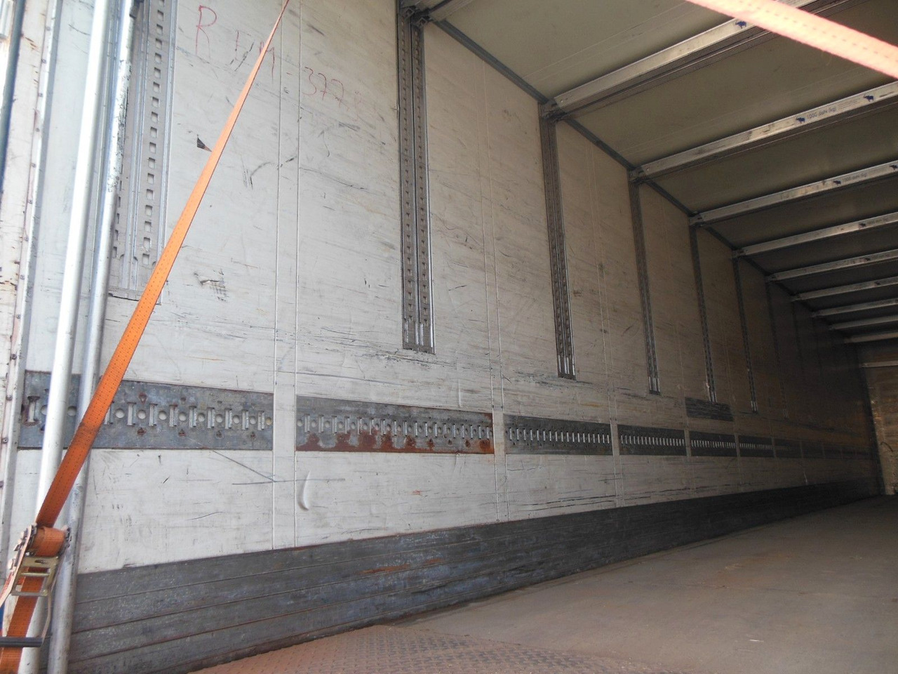 Полуприцеп-фургон Schmitz Cargobull SK0 24, DOPPELSTOCK: фото 15 Полуприцеп-фургон Schmitz Cargobull SK0 24, DOPPELSTOCK: фото 15