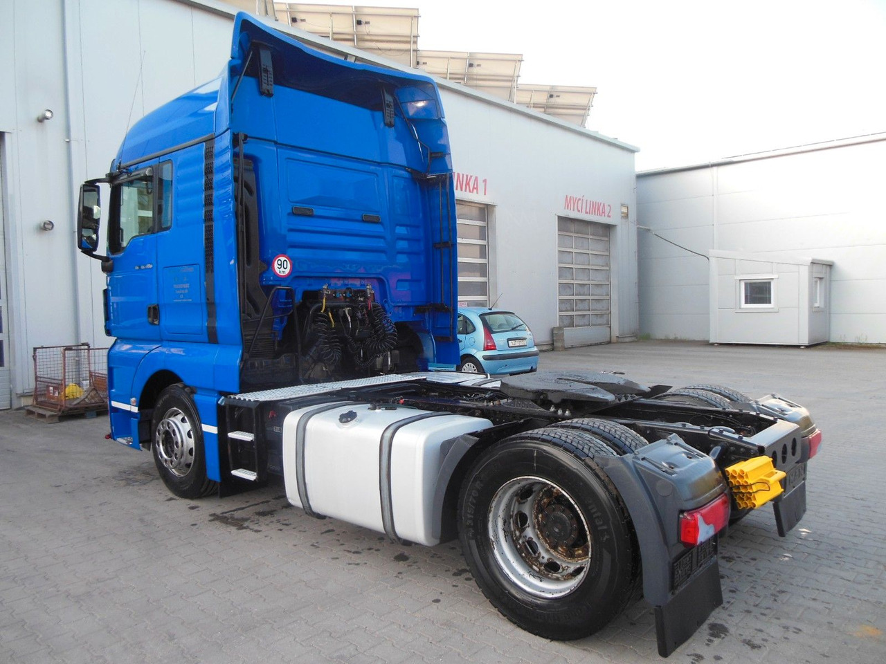 MAN TGX 18.480 BLS, MANUELL, STANDART - Тягач: фото 4 MAN TGX 18.480 BLS, MANUELL, STANDART - Тягач: фото 4