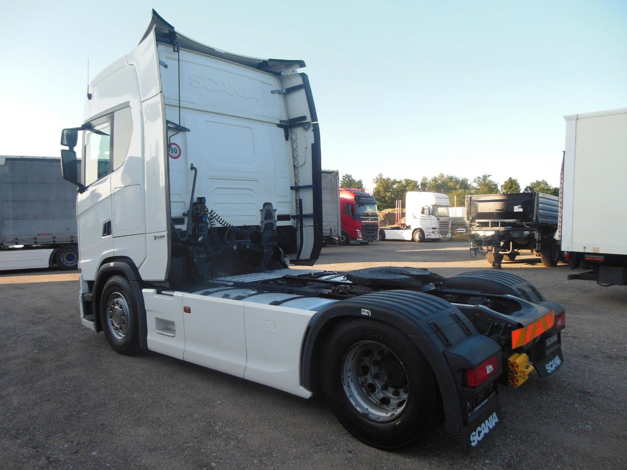 Scania R 450, VOLL LUFT, RETARDER, STANDKLIMA, TOP!!! - Тягач: фото 4 Scania R 450, VOLL LUFT, RETARDER, STANDKLIMA, TOP!!! - Тягач: фото 4