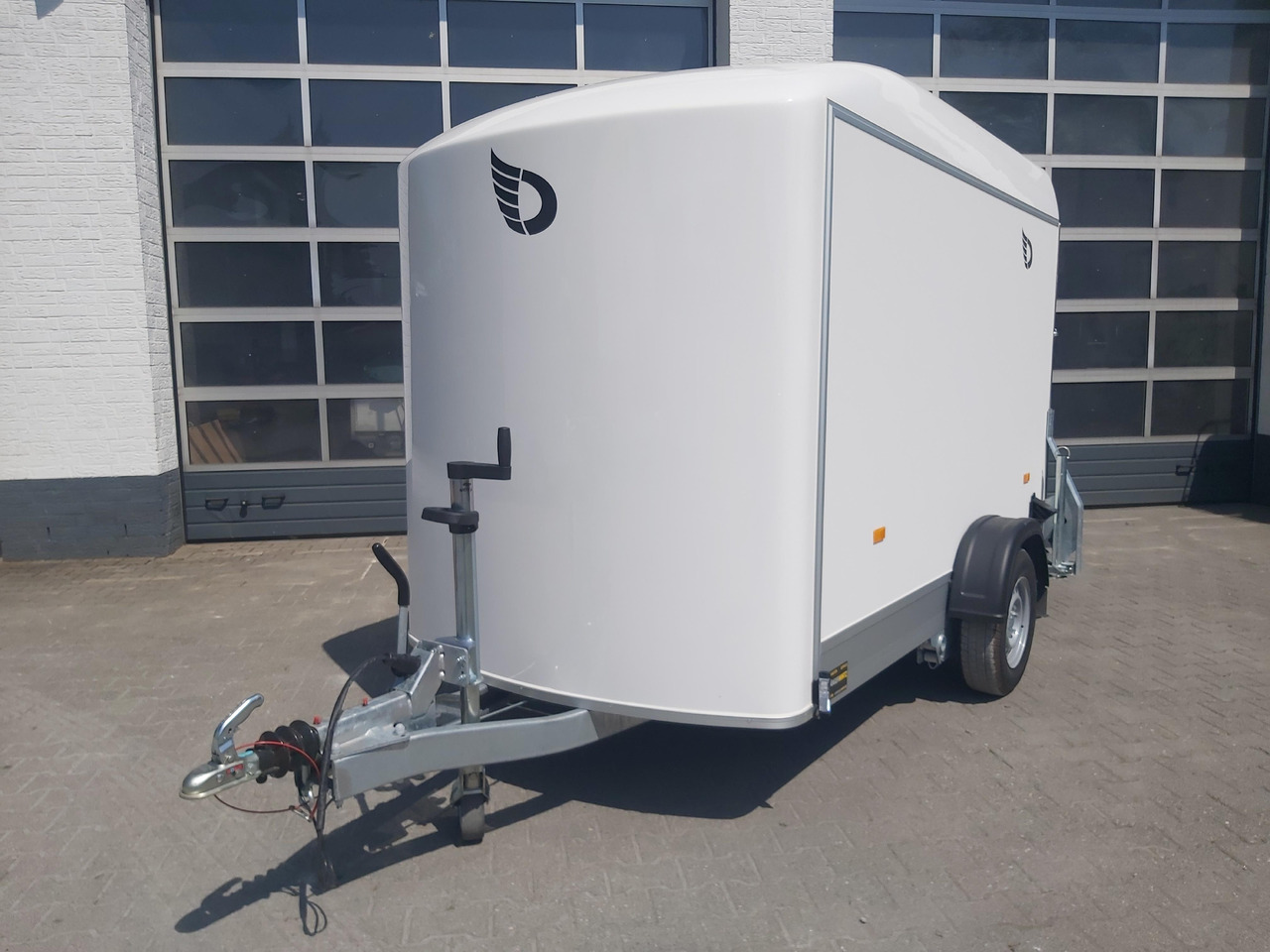 Cargo Roadster 300 300x150x184cm Wood weiss Poly weiss Pullman 100 km/H 1300kg Modell 2024 - Прицеп-фургон: фото 2 Cargo Roadster 300 300x150x184cm Wood weiss Poly weiss Pullman 100 km/H 1300kg Modell 2024 - Прицеп-фургон: фото 2